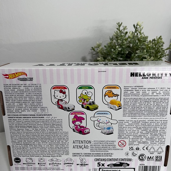 Hot Wheels x Sanrio Character Car 5-Pack - Picture 6 of 8